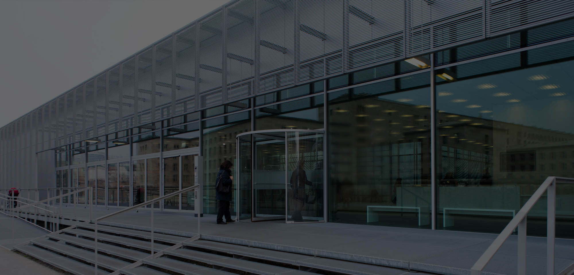 科技筑造潔凈空間 創(chuàng)新點(diǎn)亮非凡未來(lái)